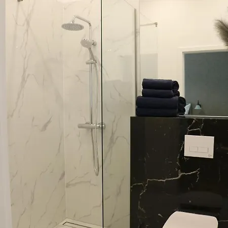 Zeromskiego 17 - Insel