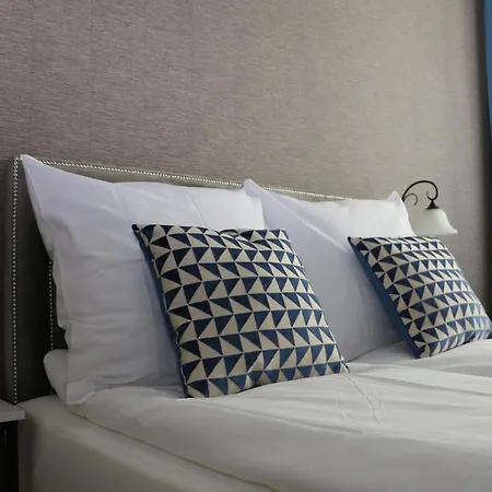 Zeromskiego 17 - Insel *